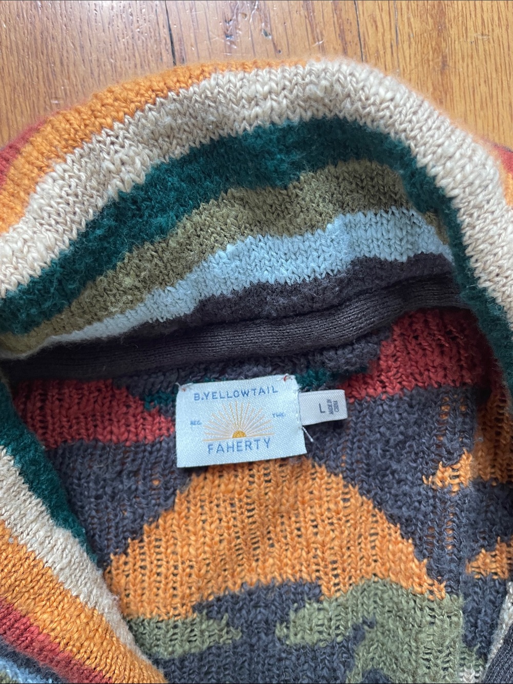 Faherty Southwestern organic cotton Cardigan /Robe size large - Picture 2 of 5